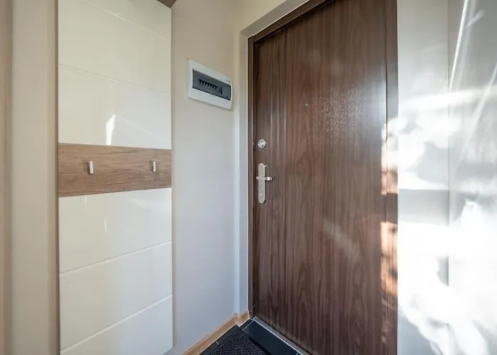 Sunny And Quiet Διαμέρισμα