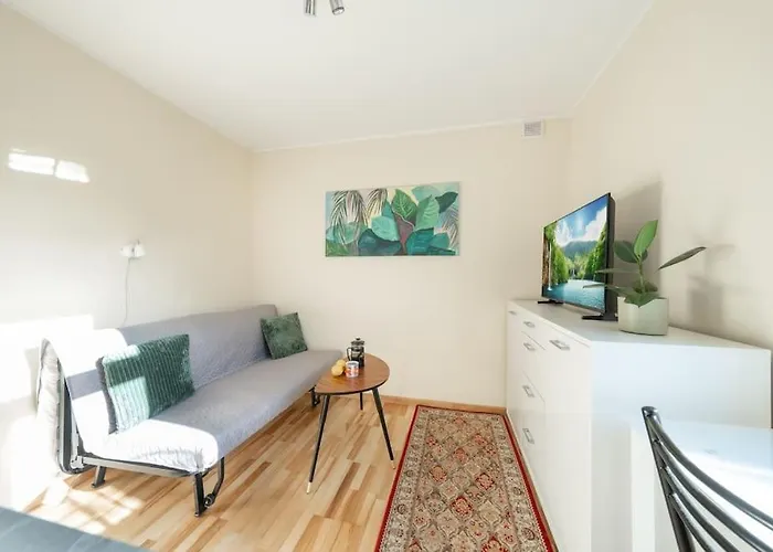 Διαμέρισμα Sunny And Quiet *